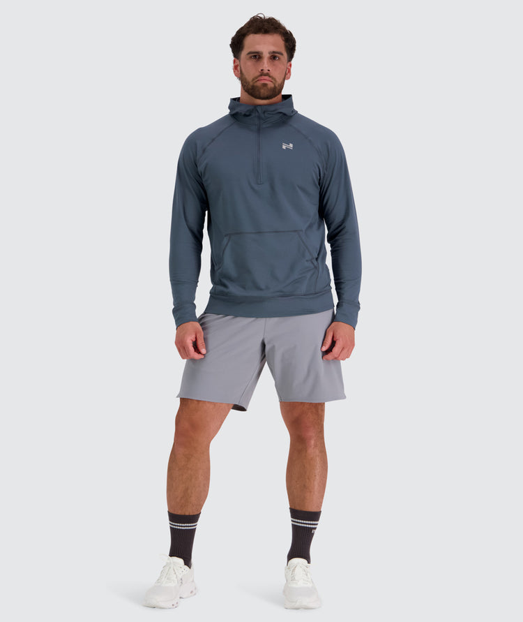 Men's light and sporty hoodie, Model 179 cm / size M#color_dusty-navy